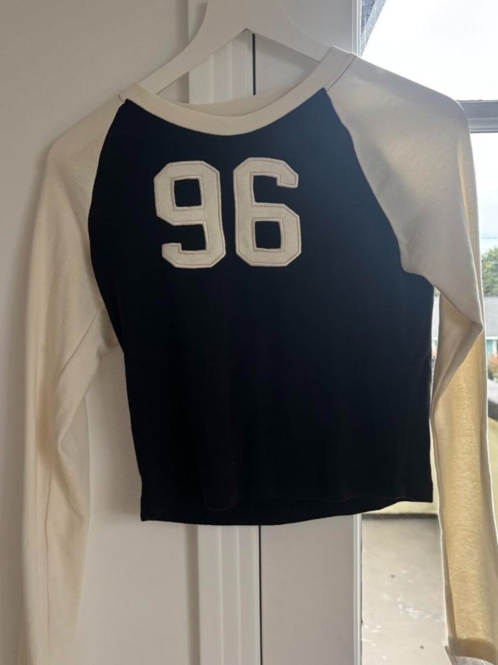 Polly & Esther Long Sleeved Crop Tee - Picture 1 of 4